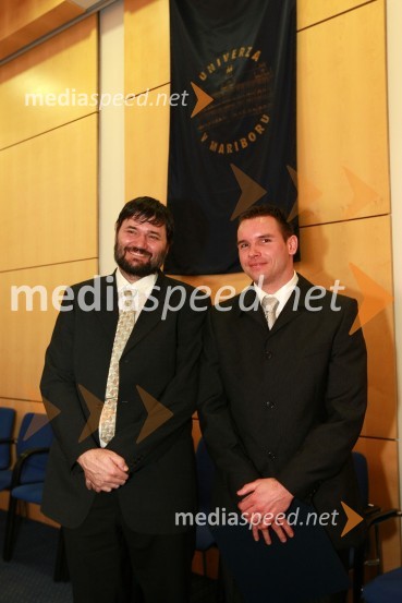 Red. prof. dr. Riko Šafarič, Fakulteta za strojništvo in dr. Rok Klobučar, Fakulteta za strojništvoRektorjev dan Univerze v Mariboru 2009, promocija doktorjev znanosti in podelitev nagrad