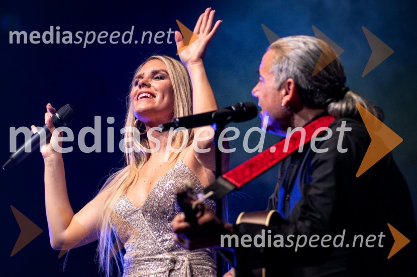  Nika Zorjan, pevka;  Jože Kontrec, LangaNika Zorjan - od začetka, veliki koncert ob 10. obletnici delovanja