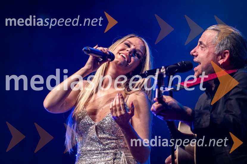  Nika Zorjan, pevka;  Jože Kontrec, LangaNika Zorjan - od začetka, veliki koncert ob 10. obletnici delovanja