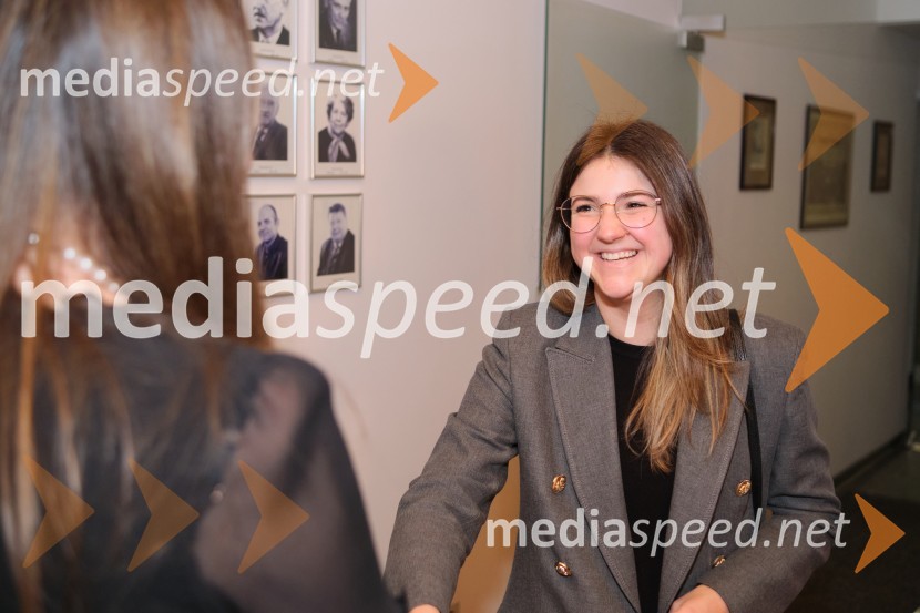  Tadeja Urbas, Pravna fakulteta Univerze v Ljubljani, štipendist Fundacije ParusSrečanje Alumni kluba Fundacije Parus