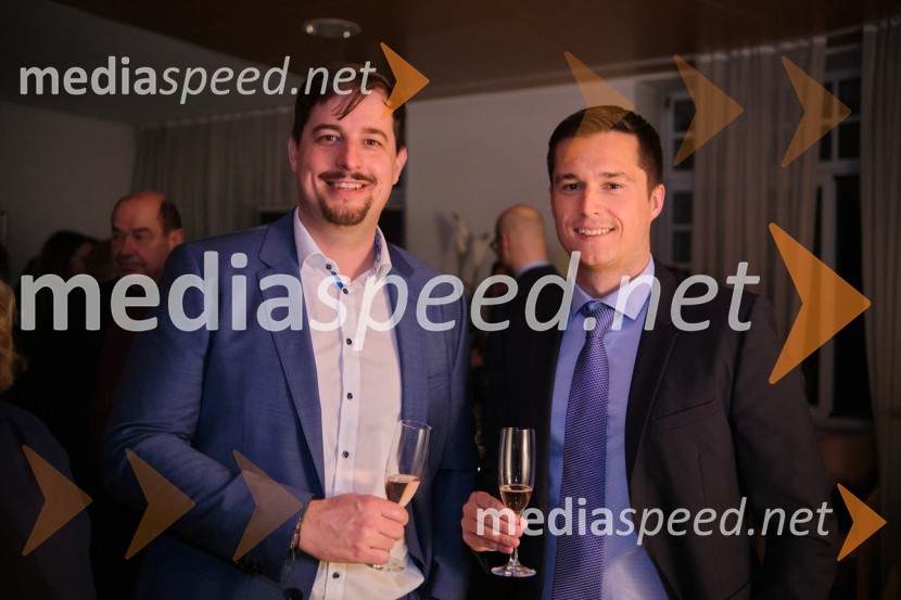  Aljoša Ficko, pravni svetovalec predsednika uprave BTC d.d., bivši štipendist Fundacije Parus; dr. Dušan Mitrovič, odvetnik, bivši štipendist Fundacije ParusSrečanje Alumni kluba Fundacije Parus