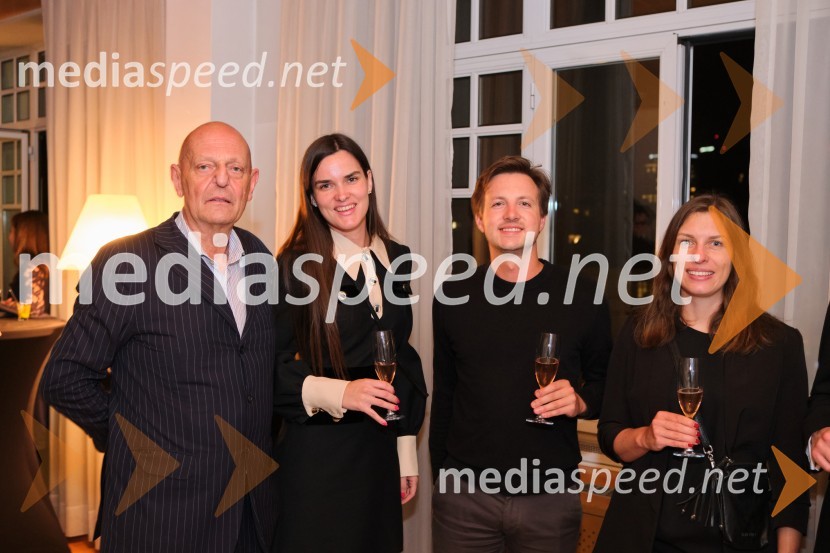  Miro Senica, odvetnik;  Maša Kramar, Odvetniška pisarna Senica & partnerji, d.o.o;  Gašper Sovdat, Agencija 3PR d.o.o.;  Romina Gerbec, Agencija 3PR d.o.o.Srečanje Alumni kluba Fundacije Parus