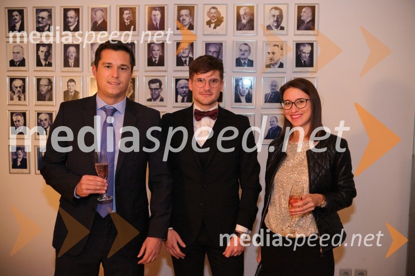 dr. Dušan Mitrovič, odvetnik, bivši štipendis Fundacije Parus;  Matija Urankar, Odvetniška pisarna Senica & partnerji, d.o.o; doc. dr. Karmen Lutman, Pravna fakulteta Univerze v Ljubljani, bivša štipendistka Fundacije ParusSrečanje Alumni kluba Fundacije Parus