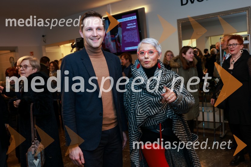  Matija Kovač, župan, MO Celje;  Alja Predan, dramaturginja SLG Celje, nekdanja umetniška direktorica Festivala Borštnikovo srečanje, selektorica festivala Dneva komedije31. Dnevi Komedije v Celju, otvoritev festivala s predstavo Nikoli ni prepozno