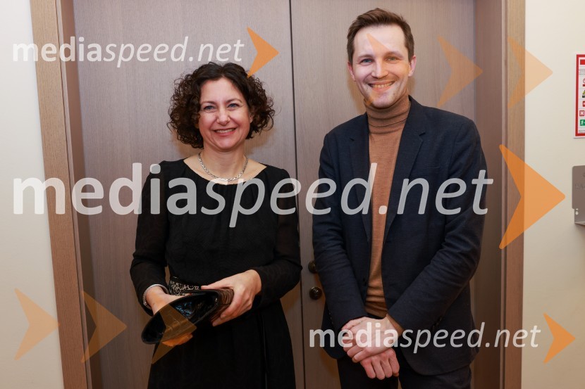 mag. Barbara Bošnjak, vodja, kabinet župana MO Celje;  Matija Kovač, župan, MO Celje31. Dnevi Komedije v Celju, otvoritev festivala s predstavo Nikoli ni prepozno