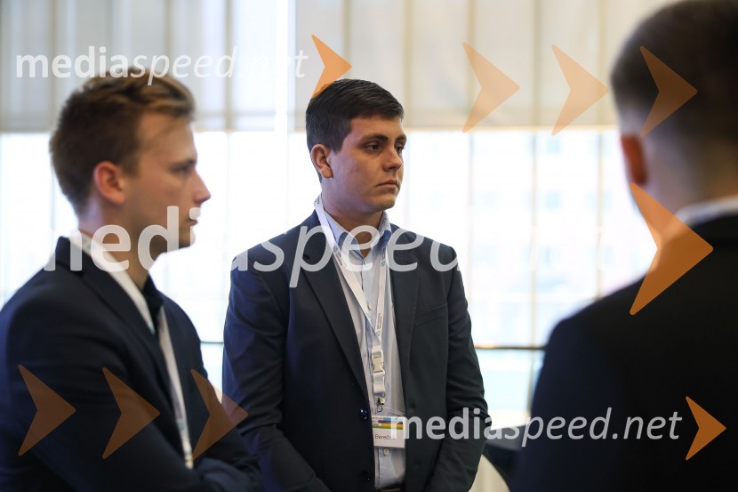  Nik BerečnikCFA Research Challenge Local finals 2022/2023