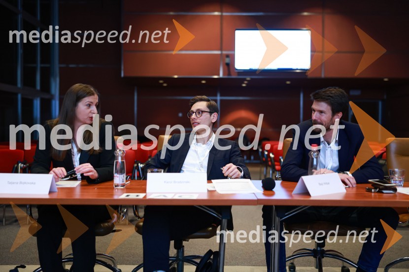  Tatjana Bojkovska, CFA, CAIA, CIPM;  Karol Brodzinski;  Blaž Hribar, CFA, sodnikCFA Research Challenge Local finals 2022/2023