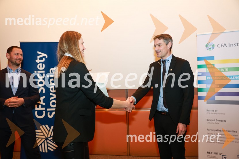  Ana Šenk;  Bojan Ivanc, CFA, CAIA, član upravnega odbora društva CFA Slovenija in glavni ekonomist Analitike GZS, lokalni koordinator CFA Research Challenge 2022CFA Research Challenge Local finals 2022/2023