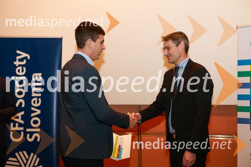  Nik Berečnik;  Bojan Ivanc, CFA, CAIA, član upravnega odbora društva CFA Slovenija in glavni ekonomist Analitike GZS, lokalni koordinator CFA Research Challenge 2022CFA Research Challenge Local finals 2022/2023