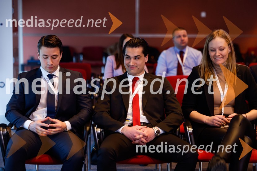  Viktor Kukunesh;  Gjorgji Gjorshevski;  Ana ŠenkCFA Research Challenge Local finals 2022/2023