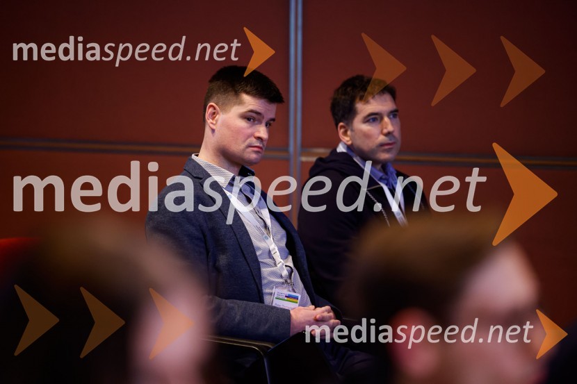  Peter Domadenik, CFA, upravljavec skladov na Alta skladi;  Damjan KovačičCFA Research Challenge Local finals 2022/2023