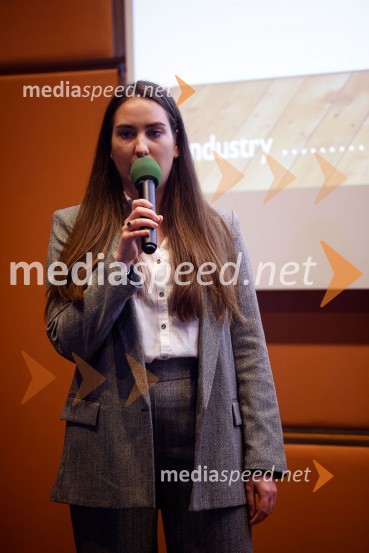  Tjaša MarkočičCFA Research Challenge Local finals 2022/2023