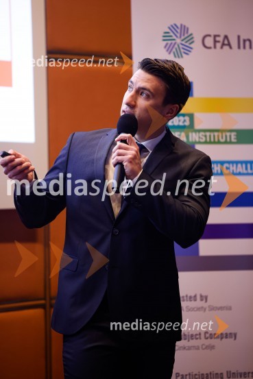  Viktor KukuneshCFA Research Challenge Local finals 2022/2023