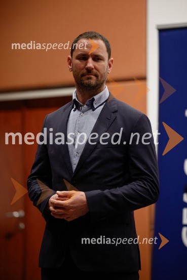 dr. Primož Dolenc, Banka SlovenijeCFA Research Challenge Local finals 2022/2023