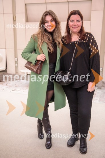  Saša Lešnjek, pevka, igralka;  Teja Pelko, novinarka, Svet24Slovenski mladinski orkester, 6. zimski festival 2023