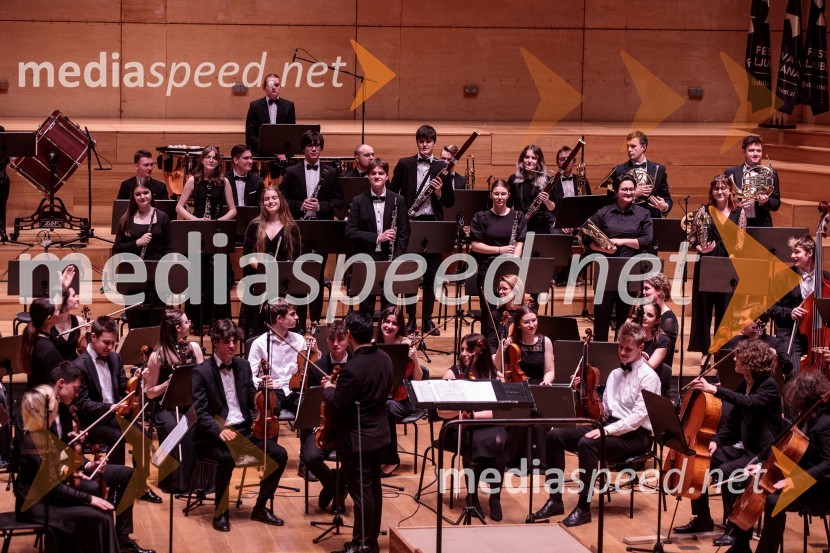  Robert Lakatoš, violinaSlovenski mladinski orkester, 6. zimski festival 2023