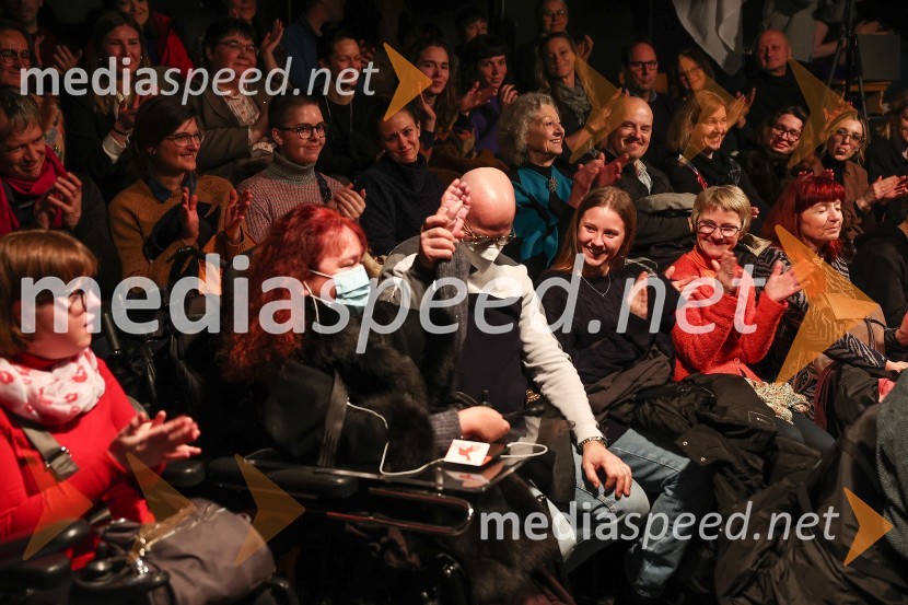  Martina Piskač;  Uroš SedejSpolna vzgoja II: Zmožnost, premiera, Nova Pošta, SMG Ljubljana