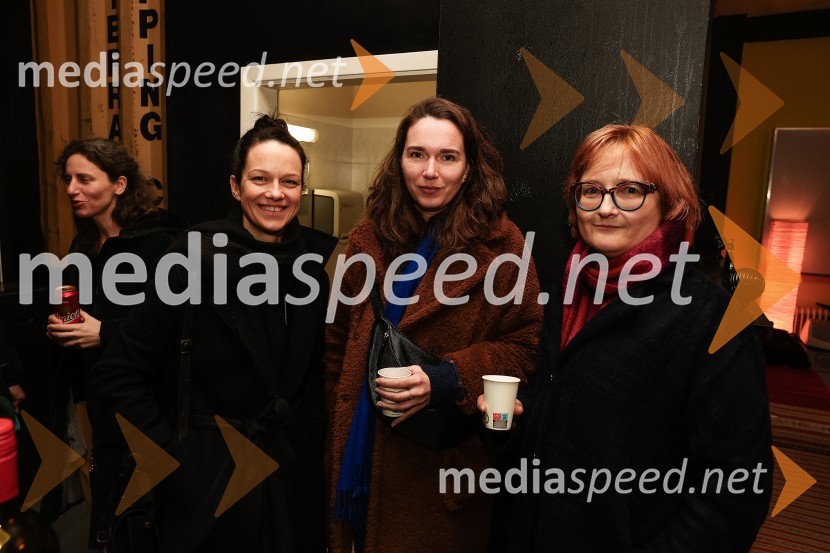  Nika Rozman, igralka;  Nina Šorak, dramaturginja in režiserka; dr. Gabrijela Simetinger, SeksologinjaSpolna vzgoja II: Zmožnost, premiera, Nova Pošta, SMG Ljubljana