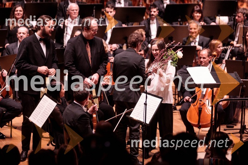  ... ;  Jerica Bukovec, dirigentkaH. Berlioz: Rekviem, 6. Zimski festival 2023