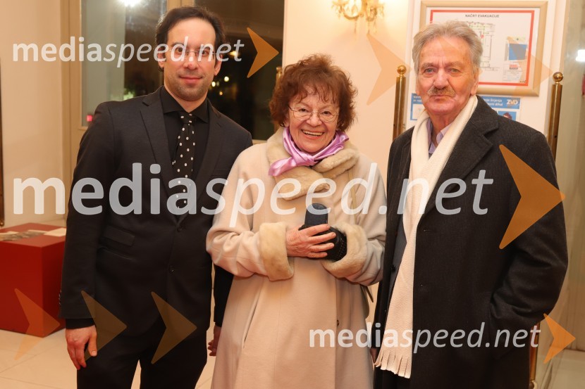  Simon Krečič, umetniški direktor Opere SNG Maribor;  ... ;  ... Don Carlo, premiera opere v SNG Maribor