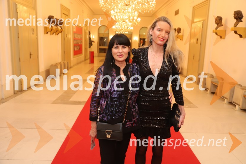 mag.  Helena  Cvikl, profesorica, Turistica Portorož;  Anita KolblDon Carlo, premiera opere v SNG Maribor