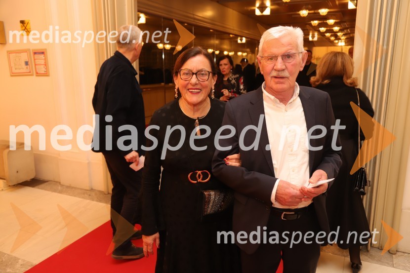  Dunja Bezjak;  Branko Bezjak, nekdanji direktor, SwatyDon Carlo, premiera opere v SNG Maribor