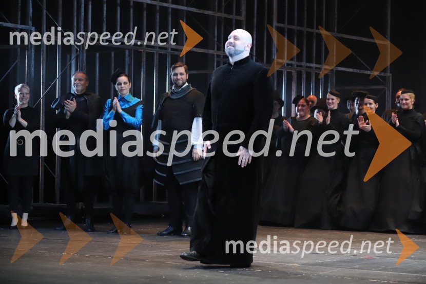  Luciano Batinić, operni pevecDon Carlo, premiera opere v SNG Maribor