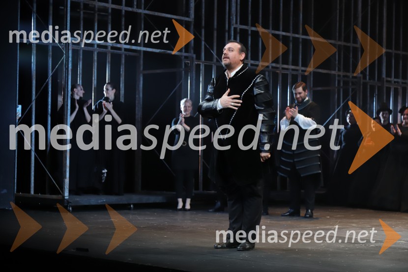  Dimitris Paksoglou, operni pevecDon Carlo, premiera opere v SNG Maribor