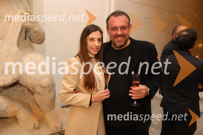  ... ;  Dimitris Paksoglou, operni pevecDon Carlo, premiera opere v SNG Maribor