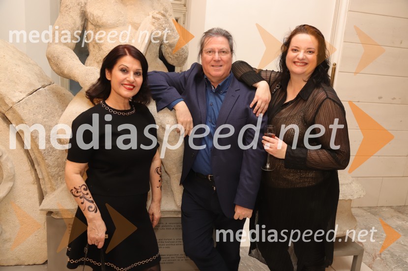  Irena  Petkova, operna pevka;  Renzo Zulian, operni pevec;  Rebeka Lokar, operna pevkaDon Carlo, premiera opere v SNG Maribor