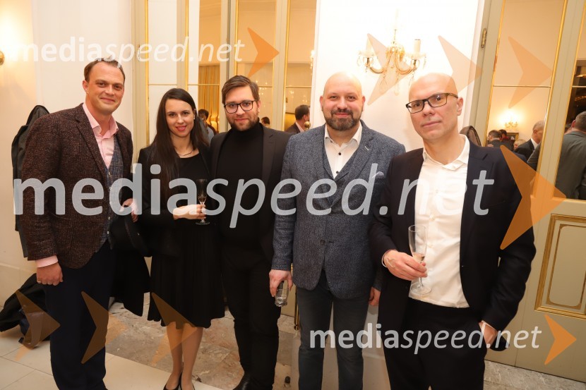  ... ;  ... ;  Domen Križaj, operni pevec;  Luciano Batinić, operni pevec;  Marin Blažević, režiserDon Carlo, premiera opere v SNG Maribor