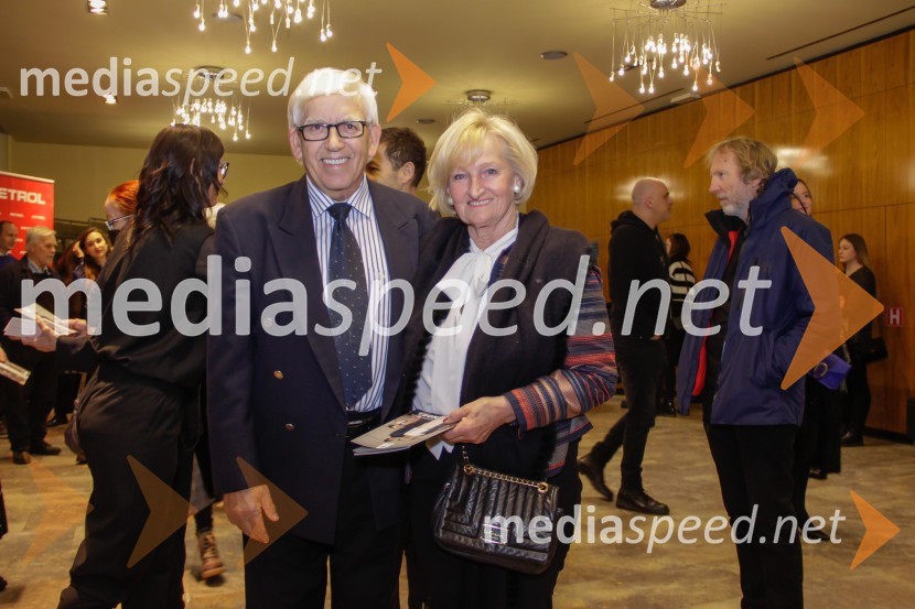  Aleks Štakul, nekdanji generalni direktor RTV Slovenija;  Marta ŠtakulNora, premiera v MGL Ljubljana