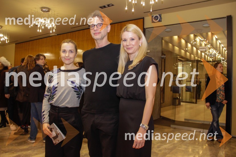  Maja Kunšič, igralka;  Primož Ekart, igralec, režiser;  Tjaša  Železnik, igralkaNora, premiera v MGL Ljubljana