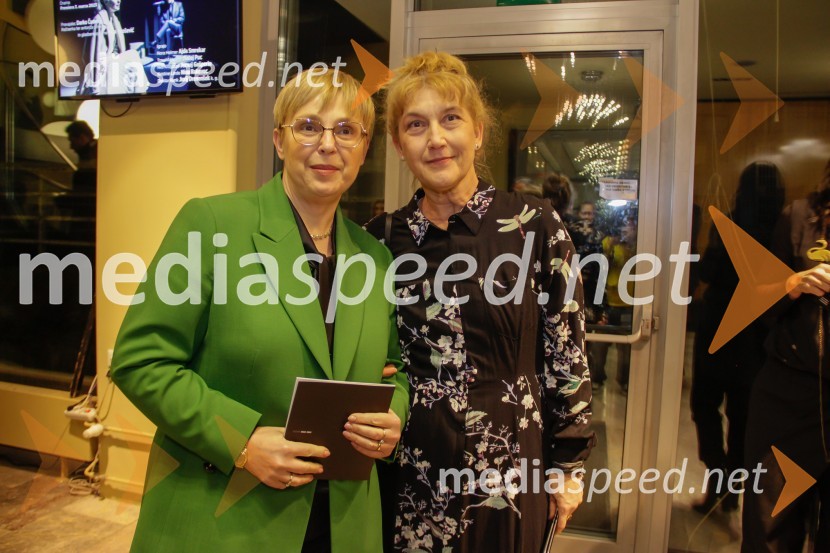 dr. Nataša Pirc Musar, predsednica Republike Slovenije;  Barbara Hieng Samobor, direktorica in umetniška vodja MGLNora, premiera v MGL Ljubljana