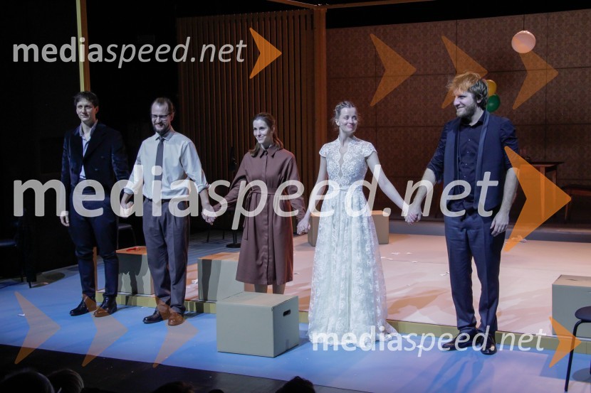  Jurij Drevenšek, igralec;  Jernej Gašperin, igralec;  Nina Rakovec, igralka, pevka;  Ajda Smrekar, igralka;  Matej Puc, igralecNora, premiera v MGL Ljubljana