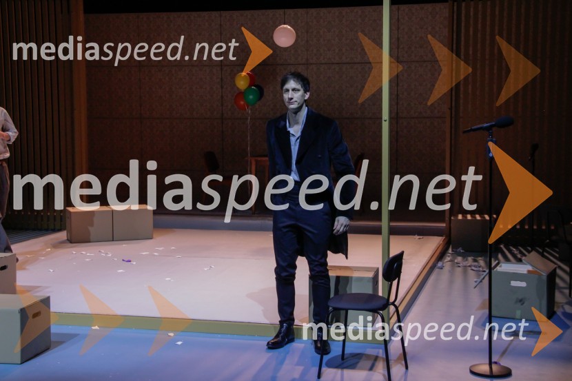  Jurij Drevenšek, igralecNora, premiera v MGL Ljubljana