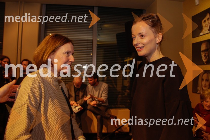  ... ;  Ajda Smrekar, igralkaNora, premiera v MGL Ljubljana