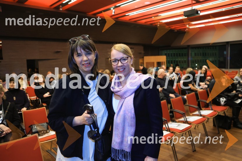  Barbara Rogelj, vodja humanističnega in kulturno-vzgojnega programa, Cankarjev dom;  Helena  Jaklitsch, ministrica brez resorja, pristojna za področje odnosov med RS in avtohtono slovensko narodno skupnostjo v sosednjih državah ter med RS in Slovenci po svetuLiterature sveta Fabula 2023, otvoritev festivala