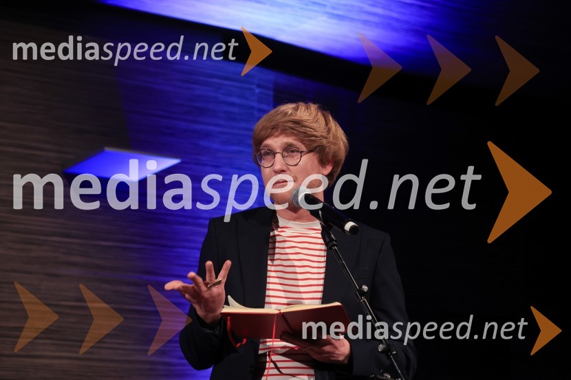  Aljaž Koprivnikar, umetniški vodja festivala FabulaLiterature sveta Fabula 2023, otvoritev festivala