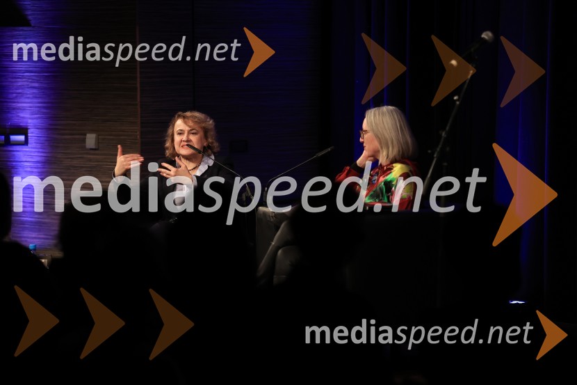  Oksana Zabužko, ukrajinska avtorica;  Ksenija Horvat, novinarkaLiterature sveta Fabula 2023, otvoritev festivala