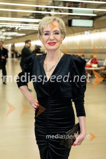  Metka  Premerl, slavistkaSlovenka leta 2023 je igralka Milena Zupančič