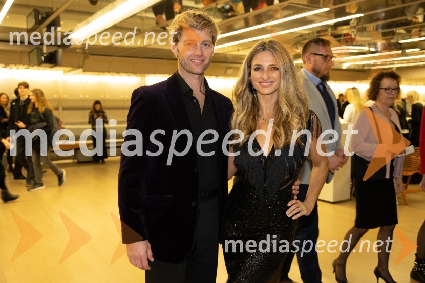  Trent  Whiddon, plesalec;  Gordana Grandošek Whiddon, plesalka, lastnica blagovne znamke GGWSlovenka leta 2023 je igralka Milena Zupančič