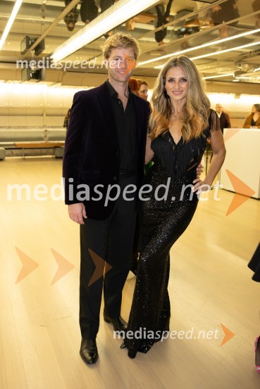  Trent  Whiddon, plesalec;  Gordana Grandošek Whiddon, plesalka, lastnica blagovne znamke GGWSlovenka leta 2023 je igralka Milena Zupančič