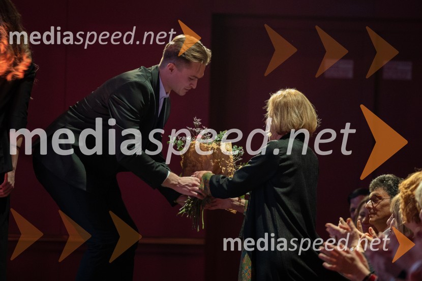  ... ;  Milena  Zupančič, igralkaSlovenka leta 2023 je igralka Milena Zupančič