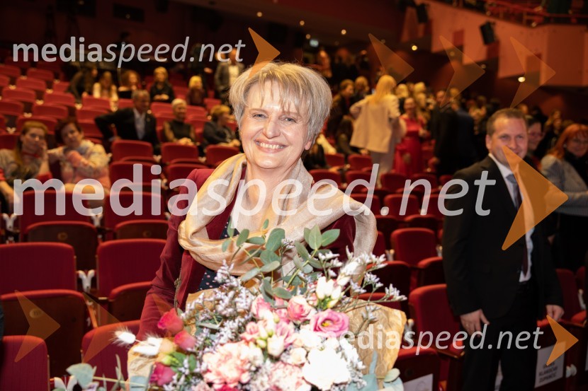  Erika OblakSlovenka leta 2023 je igralka Milena Zupančič