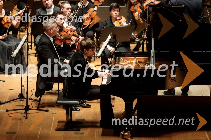  Vladislav Khandohi, pianist1. Finalni večer Mednarodnega klavirskega tekmovanja Festivala Ljubljana
