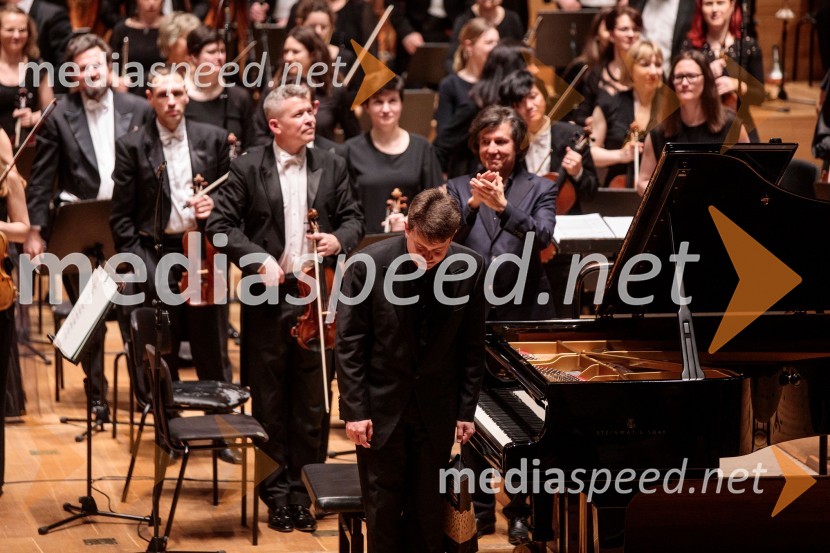  Roman Lopatinski, pianist1. Finalni večer Mednarodnega klavirskega tekmovanja Festivala Ljubljana