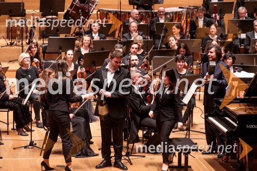  Kostandin Tashko, pianist1. Finalni večer Mednarodnega klavirskega tekmovanja Festivala Ljubljana