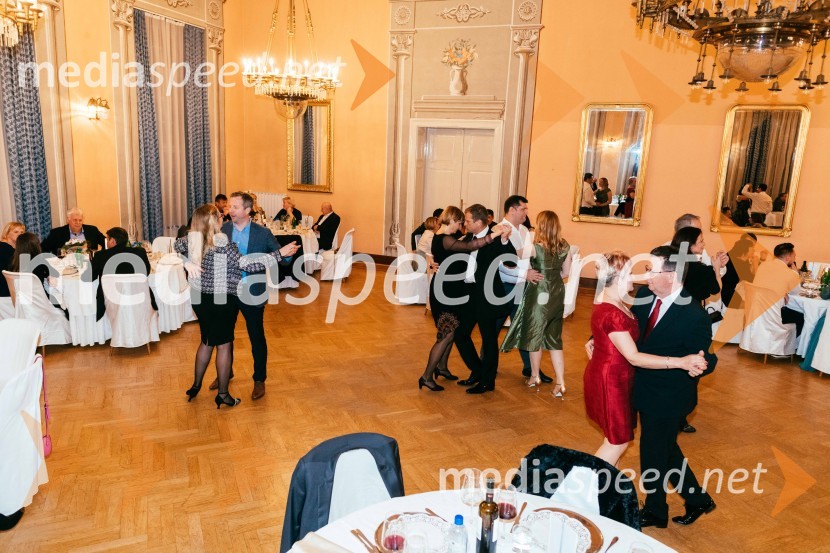 Tradicionalni valčkov ples 2023