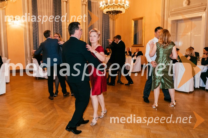 Tradicionalni valčkov ples 2023